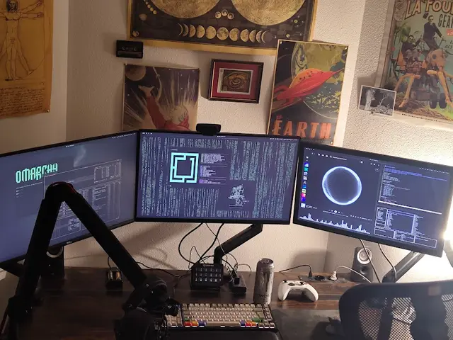 Daily Workstation in my home :-)
