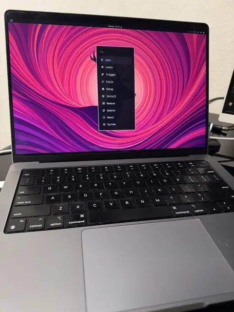 MacBook Pro M2 Omarchy (16k asahi kernel port)